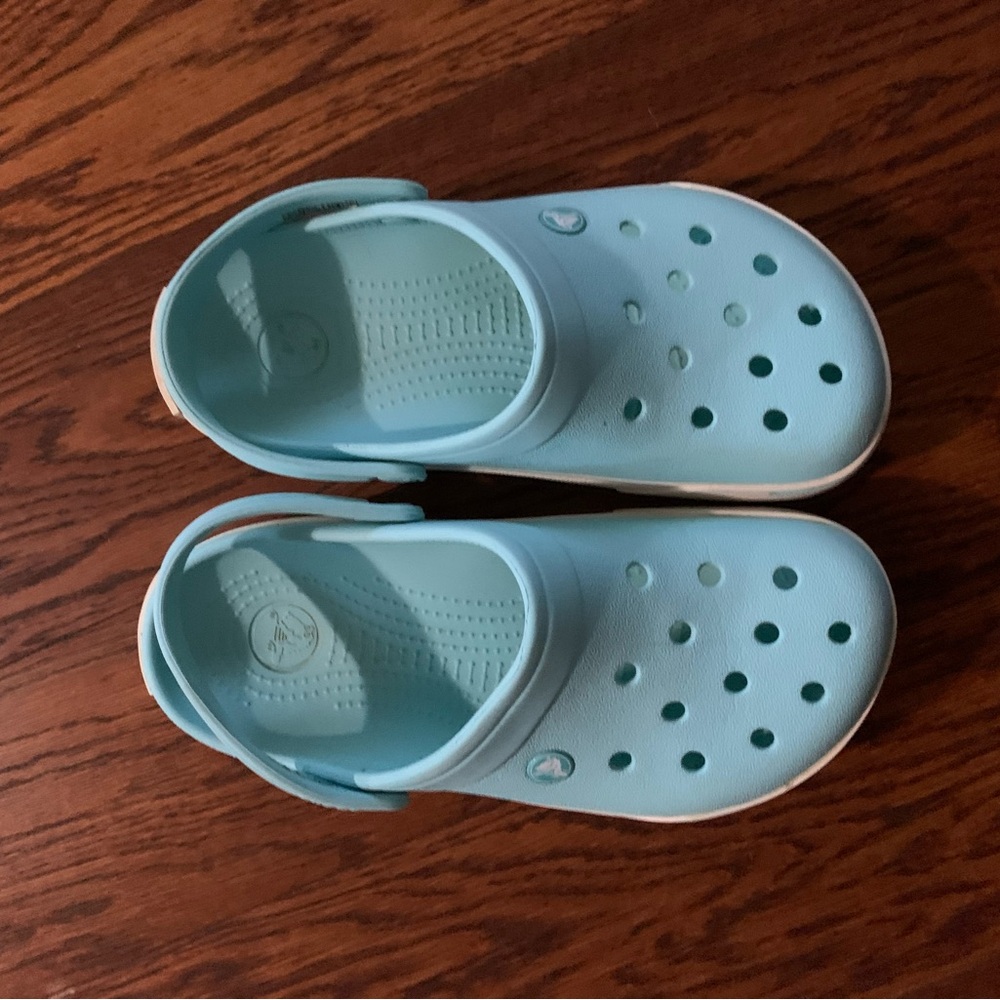 Women crocs